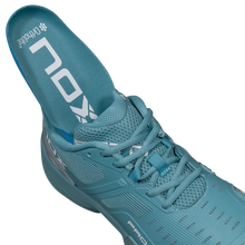 Ielādēt attēlu galerijas skatītājā, AT10 PRO (Turquoise/White) MEN
