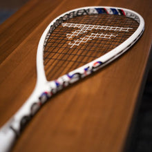 Load image into Gallery viewer, Squash racket CARBOFLEX 135 X-TOP V2
